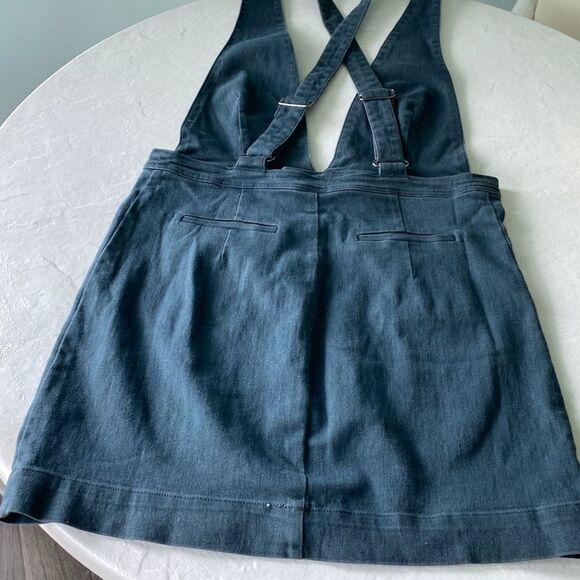 JUMPER Dress Mini SizeLg - Picture 5 of 7